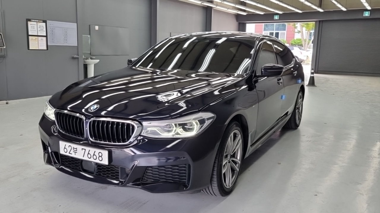 BMW Gran Turismo 630d xDrive M Sport — пробег 102 153 км — фото 1 из 5