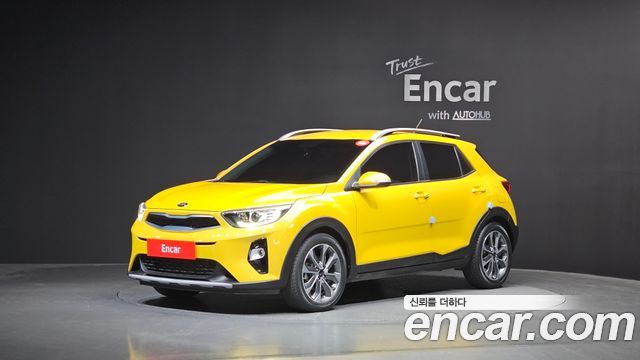 Kia Stonic из Кореи Encar