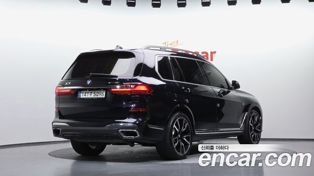 BMW X7 xDrive 40i M Sport 6STR — пробег 194 133 км — фото 2 из 5