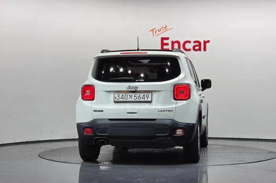 Jeep Renegade 1.6 Diesel Limited — пробег 75 791 км — фото 4 из 5