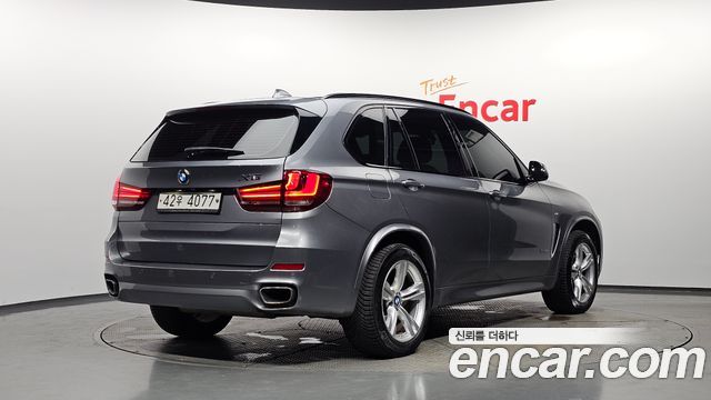 BMW X5 xDrive 30d M Sport package — пробег 105 072 км — фото 2 из 5