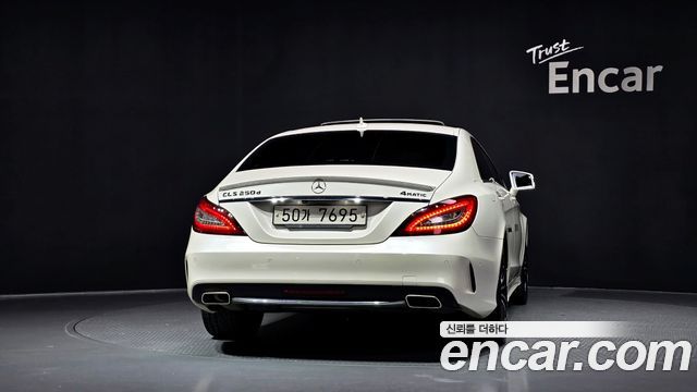 Mercedes-Benz CLS-Class из Кореи Encar