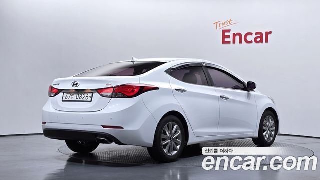 Hyundai AVANTE из Кореи Encar