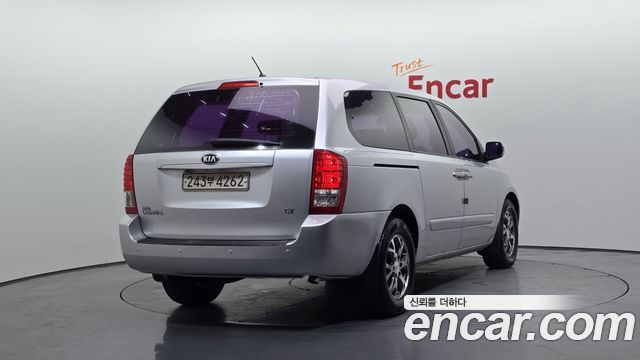 Kia Carnival Grand Carnival GX — пробег 184 662 км — фото 2 из 5