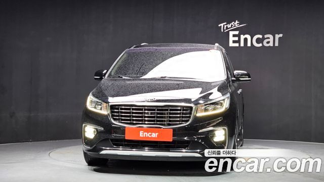 Kia Carnival из Кореи Encar