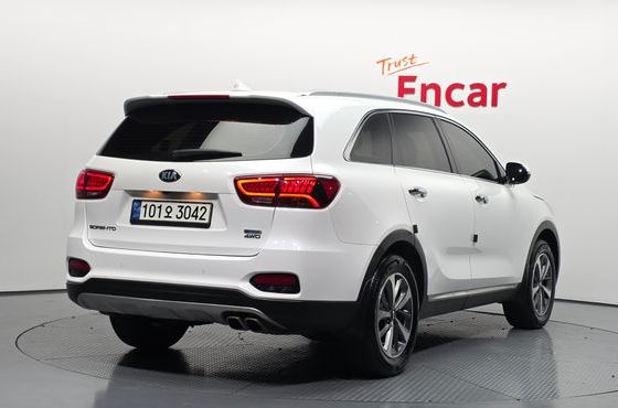 Kia Sorento Diesel 2.0 4WD Prestige — пробег 122 441 км — фото 2 из 5
