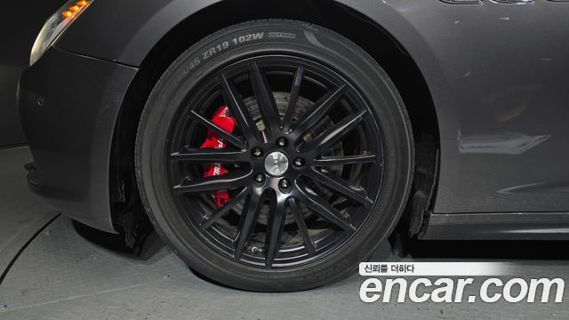 Maserati Ghibli из Кореи Encar