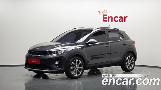 Kia Stonic из Кореи Encar