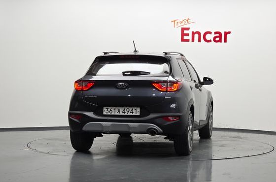 Kia Stonic Diesel 1.6 Trendy — пробег 84 548 км — фото 4 из 5
