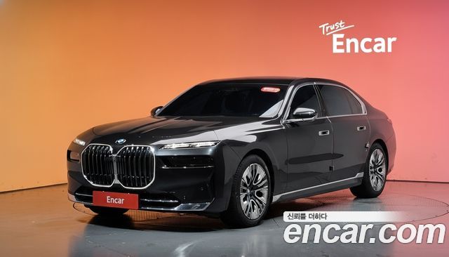 BMW 7-Series 740d xDrive Design Pure Excellence — пробег 74 399 км — фото 1 из 5