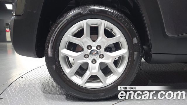 Jeep Renegade из Кореи Encar