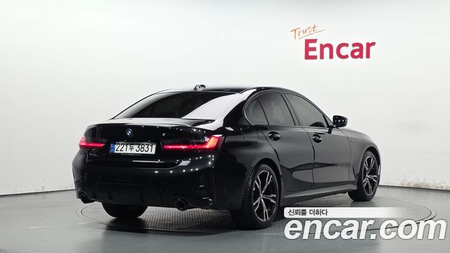 BMW 3-Series из Кореи Encar
