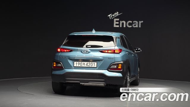Hyundai Kona из Кореи Encar