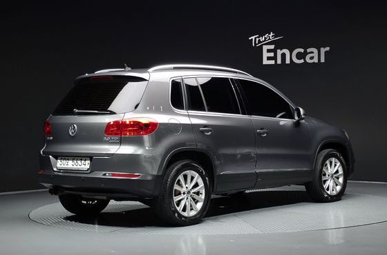 Volkswagen Tiguan 2.0 TDI Comfort 5N — пробег 167 919 км — фото 2 из 5