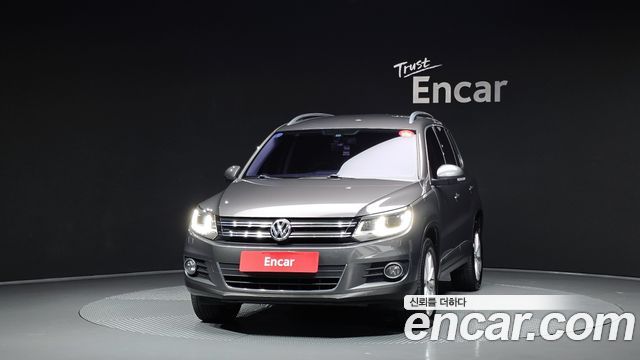 Volkswagen Tiguan 2.0 TDI Comfort 5N — пробег 167 919 км — фото 3 из 5
