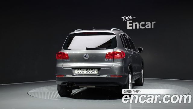 Volkswagen Tiguan 2.0 TDI Comfort 5N — пробег 167 919 км — фото 4 из 5