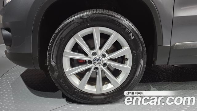 Volkswagen Tiguan 2.0 TDI Comfort 5N — пробег 167 919 км — фото 5 из 5