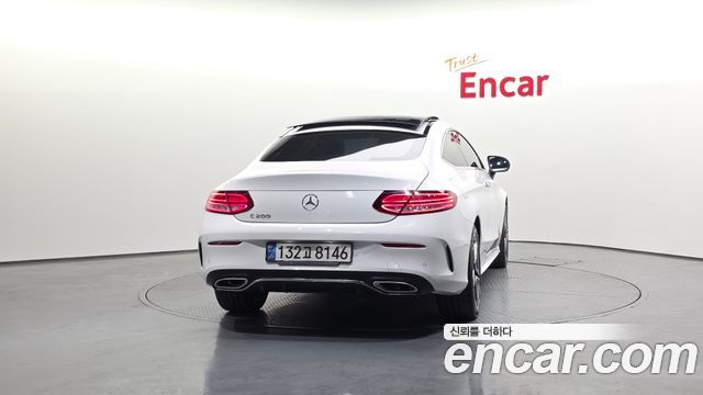 Mercedes-Benz C-Class из Кореи Encar