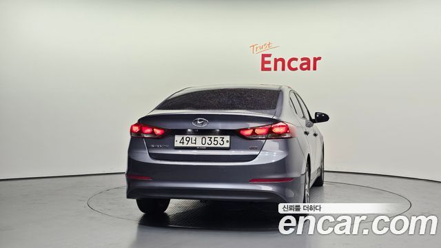 Hyundai AVANTE из Кореи Encar