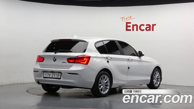 BMW 1-Series 118d JOY 5DOOR — пробег 138 311 км — фото 2 из 5