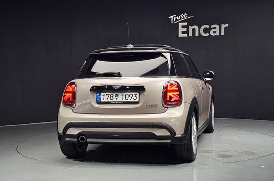 Mini Cooper 클래식 플러스 3rd — пробег 38 111 км — фото 4 из 5