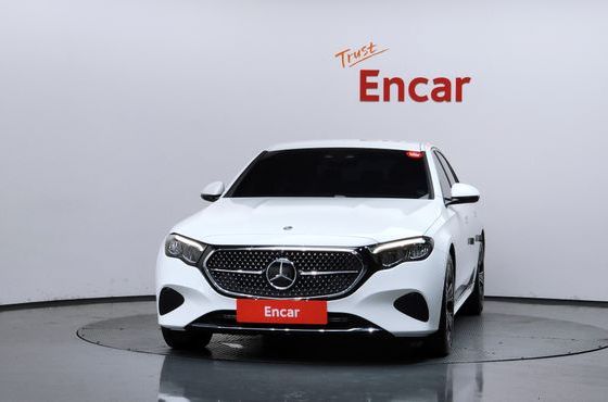 Mercedes-Benz E-Class E200 Avantgarde Limited — пробег 10 268 км — фото 3 из 5