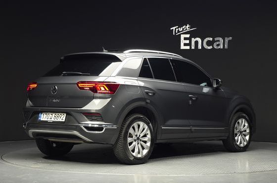 Volkswagen T-Roc 2.0 TDI Premium — пробег 58 001 км — фото 2 из 5