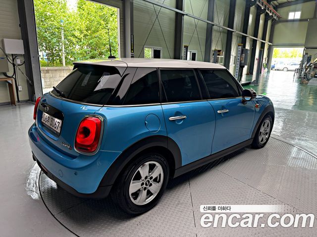 Mini Cooper из Кореи Encar