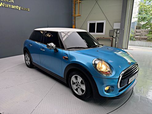 Mini Cooper 5Door Standard 3rd — пробег 84 968 км — фото 5 из 5