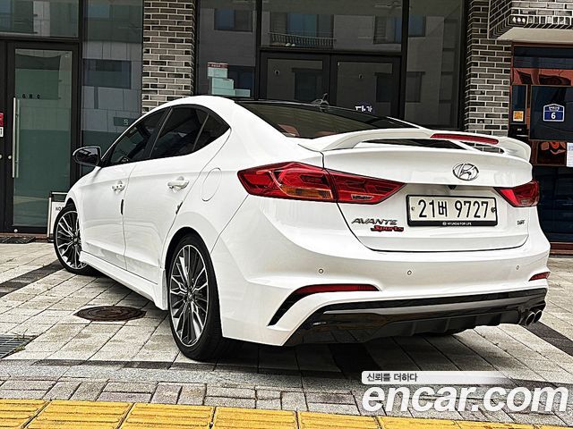 Hyundai AVANTE 1.6 Turbo Sport Extreme Selection — пробег 86 582 км — фото 2 из 5