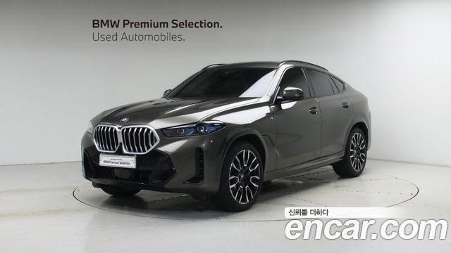 BMW X6 xDrive40d M Sport — пробег 10 635 км — фото 1 из 5