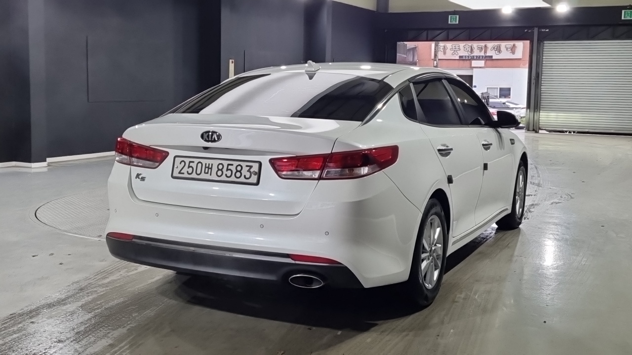 Kia K5 из Кореи Encar