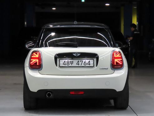 Mini Cooper Standard Third Generation — пробег 157 306 км — фото 4 из 5