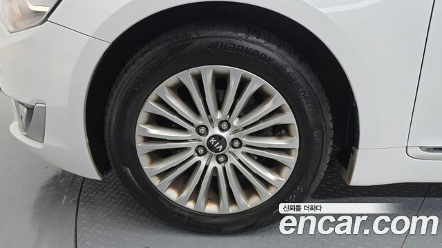 Kia K7 из Кореи Encar