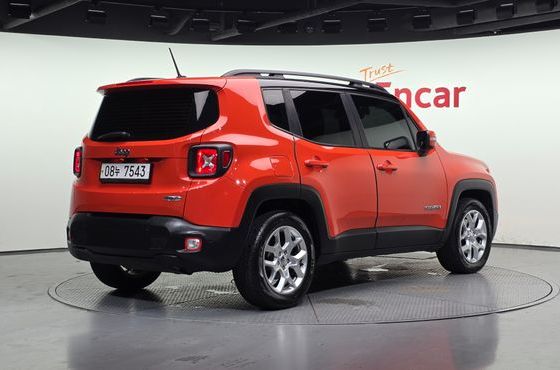 Jeep Renegade 2.4 Longitude — пробег 133 850 км — фото 2 из 5