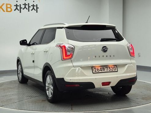 Ssangyong TIBOLI VX 2WD — пробег 136 000 км — фото 2 из 5