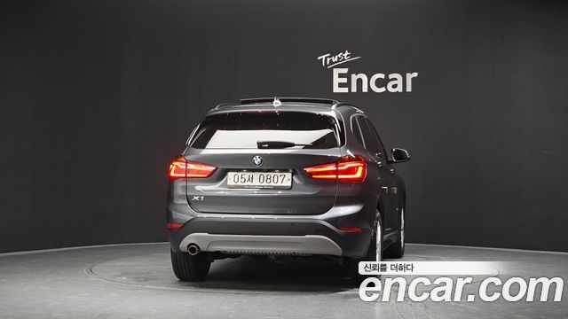 BMW X1 xDrive 18d — пробег 47 926 км — фото 4 из 5
