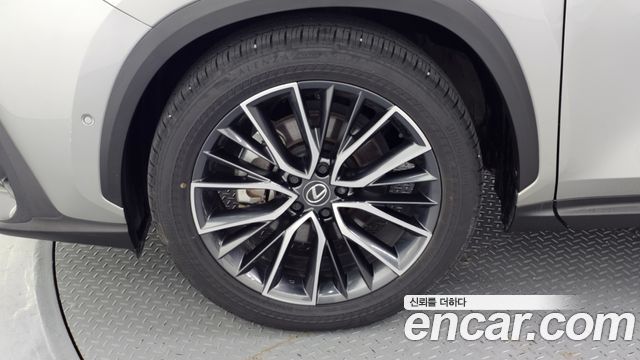 Lexus NX из Кореи Encar