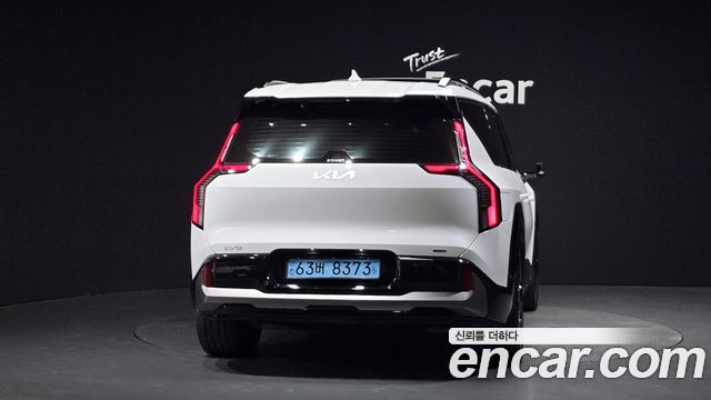 Kia EV9 из Кореи Encar