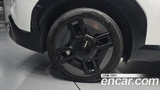 Kia EV9 из Кореи Encar