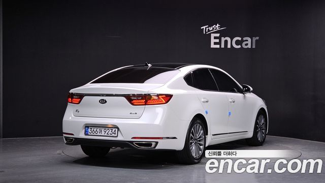 Kia K7 из Кореи Encar