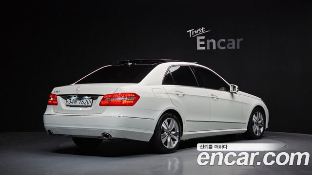 Mercedes-Benz E-Class из Кореи Encar