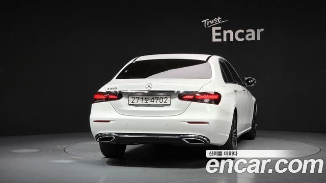 Mercedes-Benz E-Class из Кореи Encar