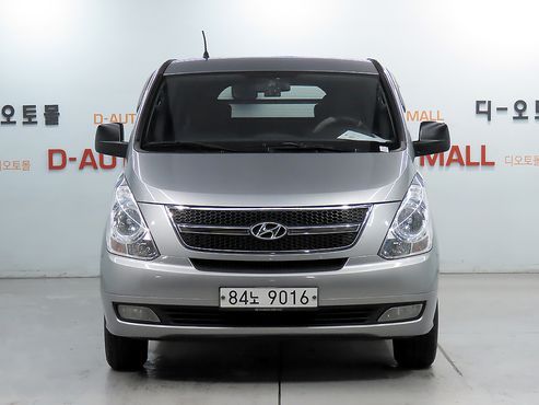 Hyundai Starex 5-Seater VAN CVX Luxury — пробег 153 410 км — фото 2 из 5