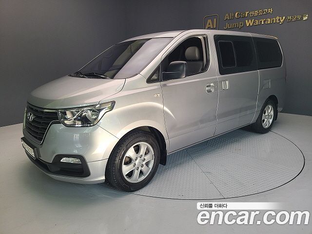 Hyundai Starex Wagon 11-Seater Smart — пробег 116 200 км — фото 2 из 5
