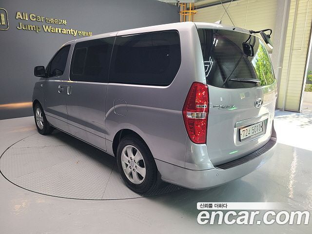 Hyundai Starex Wagon 11-Seater Smart — пробег 116 200 км — фото 4 из 5
