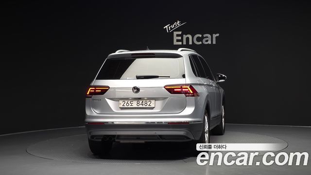 Volkswagen Tiguan из Кореи Encar