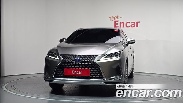 Lexus RX Executive — пробег 45 939 км — фото 3 из 5
