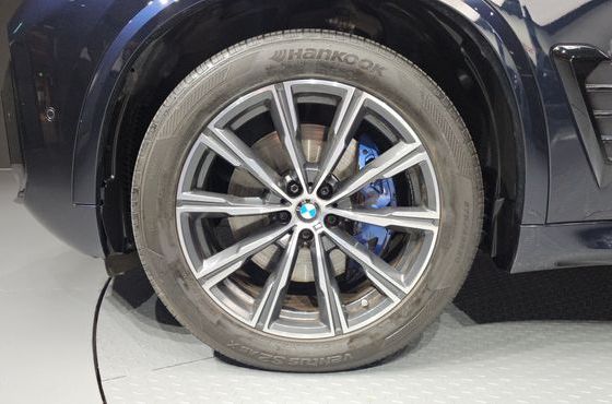 BMW X5 xDrive 30d M Sport — пробег 56 396 км — фото 5 из 5