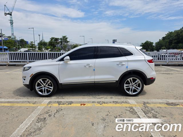 Lincoln MKC 2.0 AWD — пробег 57 168 км — фото 4 из 5